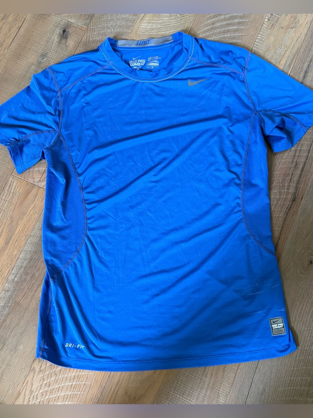 Men's L Nike Pro Combat Dri Fit Blue Fitted SS Tee Shirt Top Crew Neck U55